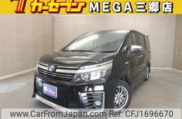 toyota voxy 2016 CFJ1696670