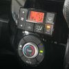 daihatsu wake 2017 CFJ1687769 image 6