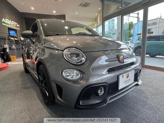 abarth abarth-695 2024 CFJ1611627 image 1