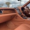 bentley bentley-bentayga 2022 -BENTLEY--Bentley Bentayga 7LA-BADCB--SJAA414V5NC013581---BENTLEY--Bentley Bentayga 7LA-BADCB--SJAA414V5NC013581- image 28