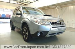 subaru forester 2010 CFJ1827839