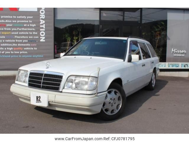 mercedes-benz e-class-station-wagon 1994 -MERCEDES-BENZ--Benz E Class Wagon E-124092--WDB1240922F302643---MERCEDES-BENZ--Benz E Class Wagon E-124092--WDB1240922F302643- image 1