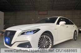 toyota crown 2018 CFJ1688985