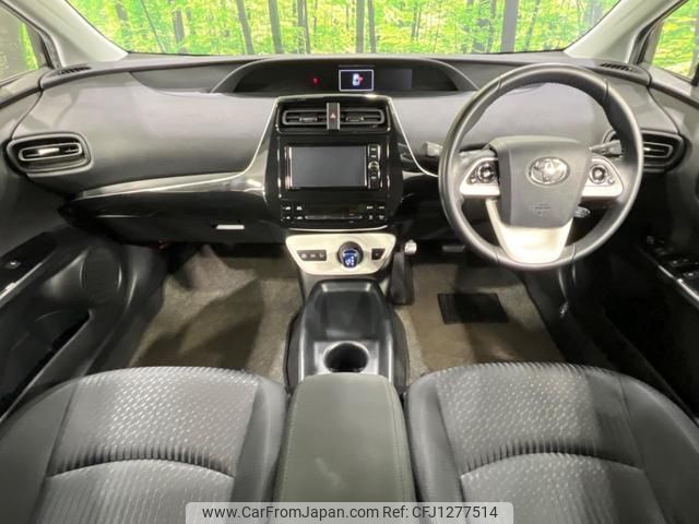 toyota prius 2018 quick_quick_ZVW55_ZVW55-8057924 image 2