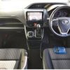 toyota voxy 2018 CFJ1781143 image 3