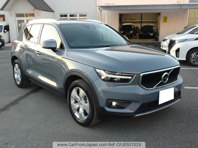 volvo xc40 2022 quick_quick_5AA-XB420TXCM_YV1XZK8MMN2710353 image 2