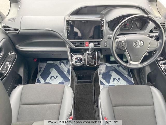 toyota noah 2019 CFJ1575192 image 2