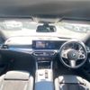 bmw 3-series 2022 quick_quick_6K20_WBA12FY060FN37455 image 6