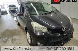 toyota vitz 2014 -TOYOTA--Vitz NSP135--NSP135-2035810---TOYOTA--Vitz NSP135--NSP135-2035810-