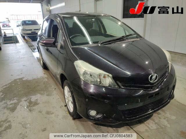 toyota vitz 2014 -TOYOTA--Vitz NSP135--NSP135-2035810---TOYOTA--Vitz NSP135--NSP135-2035810- image 1