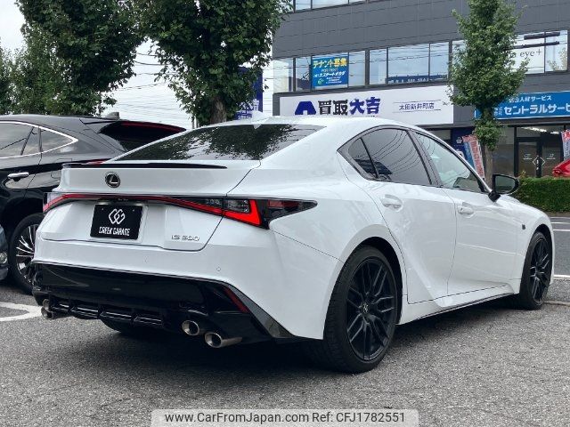 lexus is 2022 CFJ1782551 image 2