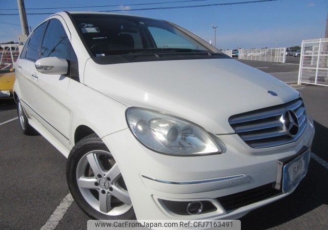 mercedes-benz b-class 2007 REALMOTOR_Y2021120466HD-12 image 2