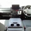 toyota hiace-van 2022 GOO_JP_700050416230250602001 image 40