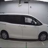 toyota noah 2017 -TOYOTA--Noah DBA-ZRR80G--ZRR80-0380311---TOYOTA--Noah DBA-ZRR80G--ZRR80-0380311- image 5