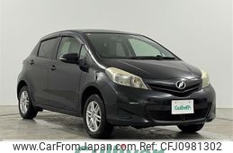toyota vitz 2012 -TOYOTA--Vitz DBA-NSP135--NSP135-2009956---TOYOTA--Vitz DBA-NSP135--NSP135-2009956-