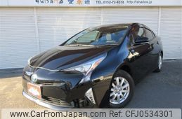 toyota prius 2016 -TOYOTA--Prius ZVW55--8015209---TOYOTA--Prius ZVW55--8015209-