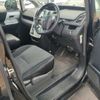 toyota noah 2010 CFJ1824705 image 4
