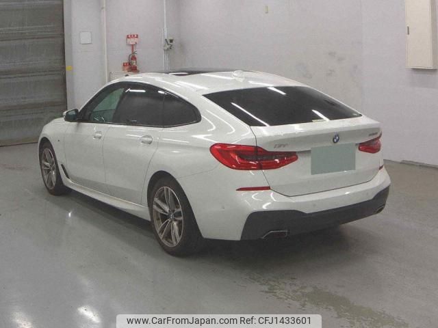 bmw 6-series 2019 quick_quick_ABA-JX20S_WBAJX620X0BJ23953 image 2