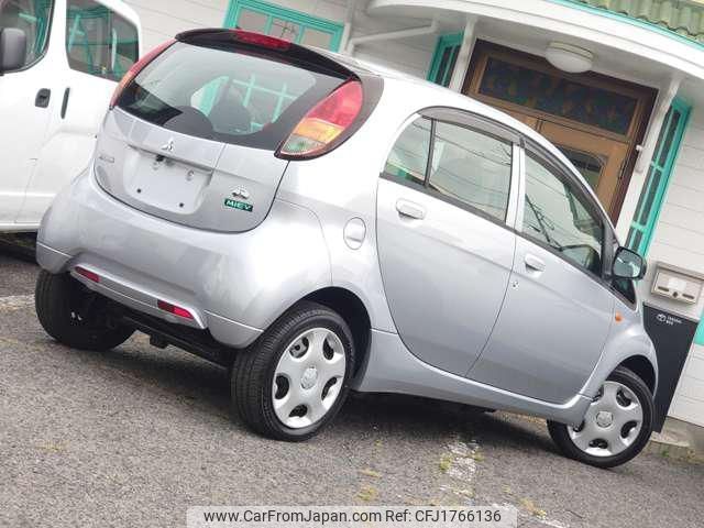 mitsubishi i-miev 2011 CFJ1766136 image 2