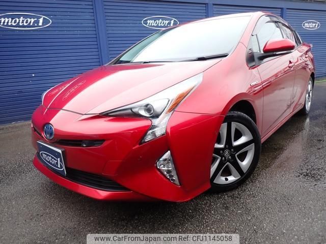 toyota prius 2016 quick_quick_DAA-ZVW55_ZVW55-8034972 image 1