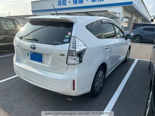 toyota prius-α 2013 CFJ1548707 image 2