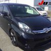 toyota isis 2011 CFJ1565600 image 1