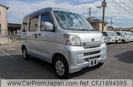 toyota pixis-van 2013 CFJ1894595