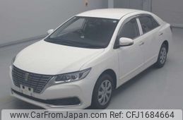 toyota premio 2018 CFJ1684664