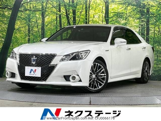 toyota crown 2013 -TOYOTA--Crown DAA-AWS210--AWS210-6031393---TOYOTA--Crown DAA-AWS210--AWS210-6031393- image 1