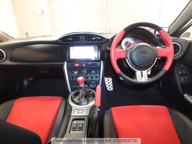toyota 86 2012 -TOYOTA--86 DBA-ZN6--ZN6-025933---TOYOTA--86 DBA-ZN6--ZN6-025933- image 2