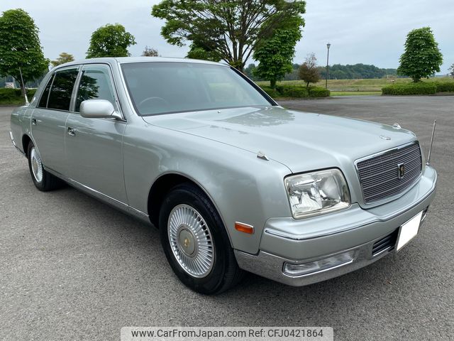 toyota century 1999 c274a894f859adab67e95137c8e1181c image 1