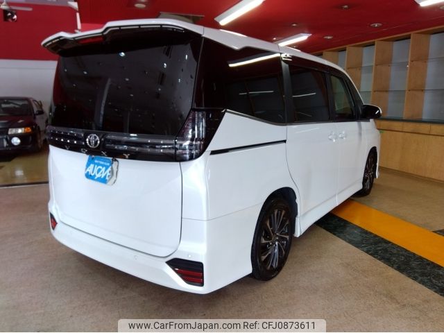 toyota voxy 2022 -TOYOTA--Voxy 6BA-MZRA90W--MZRA90-0032086---TOYOTA--Voxy 6BA-MZRA90W--MZRA90-0032086- image 2