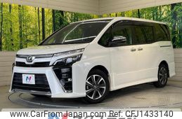toyota voxy 2018 CFJ1433140