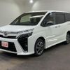 toyota voxy 2019 -TOYOTA 【名変中 】--Voxy ZRR85W--0135611---TOYOTA 【名変中 】--Voxy ZRR85W--0135611- image 1