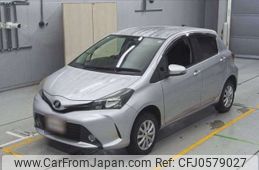 toyota vitz 2014 -TOYOTA--Vitz DBA-NSP135--NSP135-2043442---TOYOTA--Vitz DBA-NSP135--NSP135-2043442-