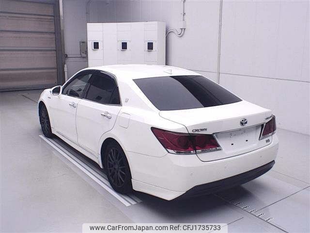 toyota crown 2016 CFJ1735733 image 2