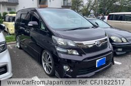 toyota vellfire 2014 CFJ1822517