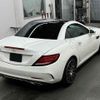 mercedes-benz slc 2018 quick_quick_DBA-172434_WDD1724342F153337 image 2