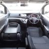 toyota isis 2010 quick_quick_DBA-ZGM11W_ZGM11-0004467 image 3