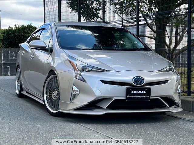 toyota prius 2016 quick_quick_ZVW50_ZVW50-800574 image 1