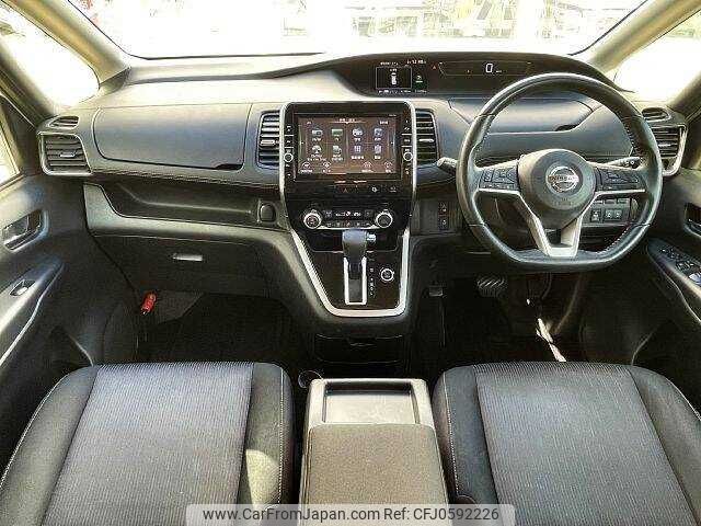 nissan serena 2016 504928-926834 image 1