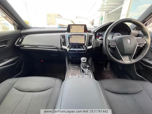 toyota crown-hybrid 2018 CFJ1781442 image 2
