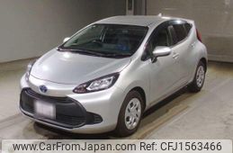 toyota aqua 2021 CFJ1563466