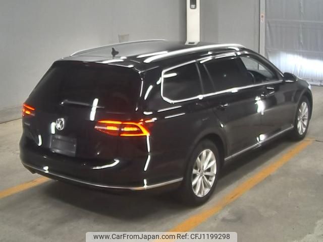 volkswagen passat-variant 2018 -VOLKSWAGEN--VW Passat Variant WVWZZZ3CZJE179138---VOLKSWAGEN--VW Passat Variant WVWZZZ3CZJE179138- image 2