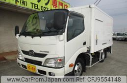 hino dutro 2014 GOO_NET_EXCHANGE_0400861A30240305W001