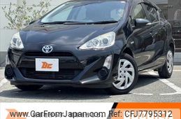 toyota aqua 2015 -TOYOTA--AQUA DAA-NHP10--NHP10-6453504---TOYOTA--AQUA DAA-NHP10--NHP10-6453504-