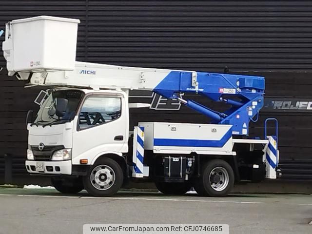 hino dutro 2015 GOO_NET_EXCHANGE_0202828A30250211W001 image 1