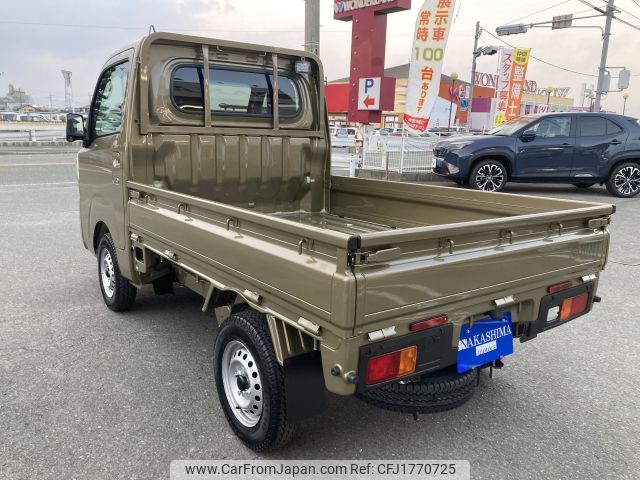 daihatsu hijet-truck 2024 CFJ1770725 image 2