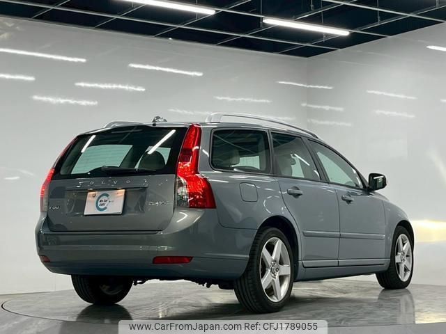 volvo v50 2012 CFJ1789055 image 2