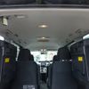 toyota voxy 2010 -TOYOTA--Voxy DBA-ZRR70W--ZRR70-0355799---TOYOTA--Voxy DBA-ZRR70W--ZRR70-0355799- image 17